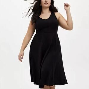 Torrid Black Ponte Skater Midi Dress Women’s Plus Size 3 Party Pockets Stretch